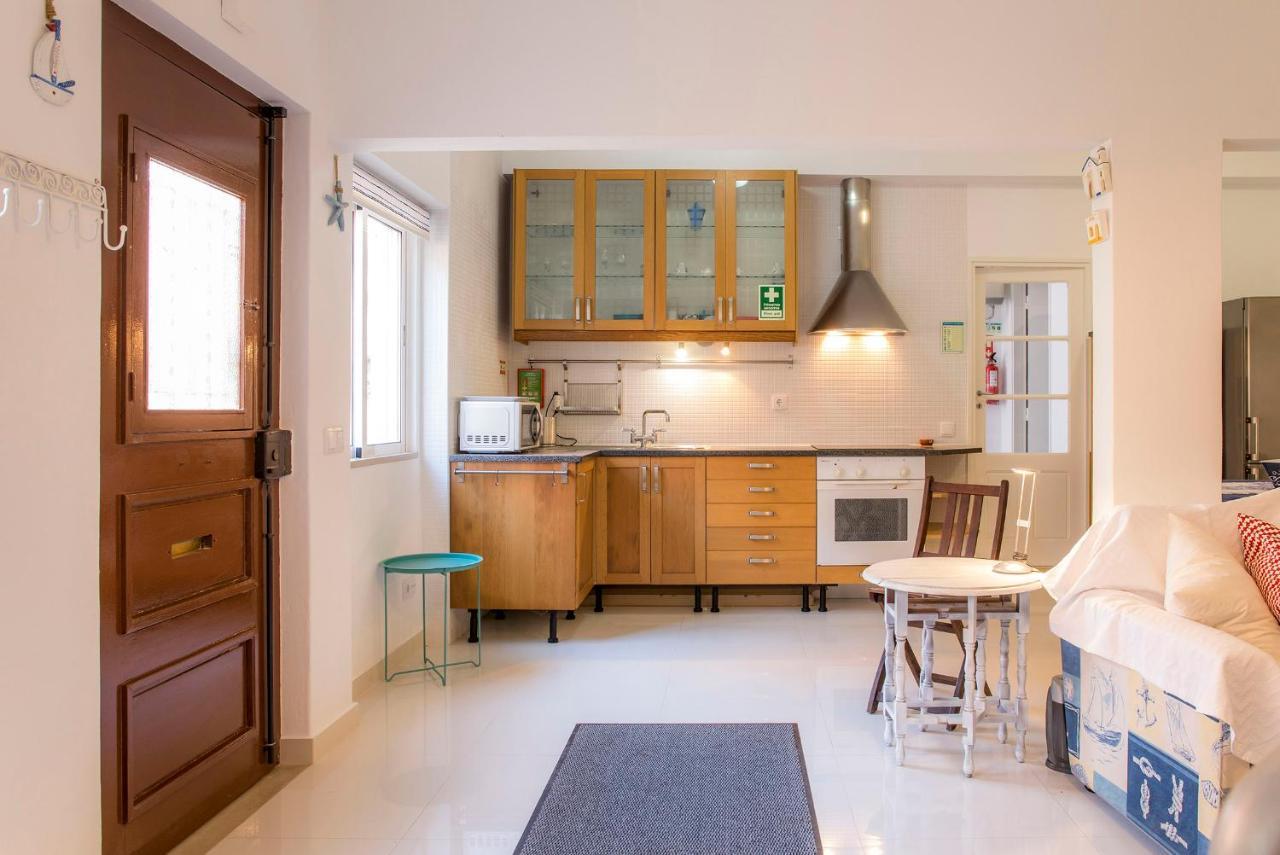 فيلا B34 - Central Townhouse In لاغوس المظهر الخارجي الصورة